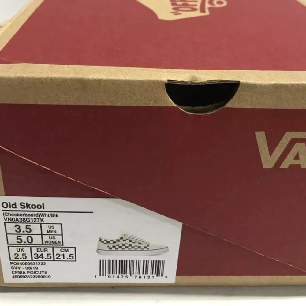 Vans Women’s Classic Old Skool Skate Sneakers, Size 5M